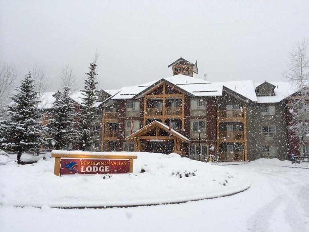 Pemberton Valley Lodge Esterno foto
