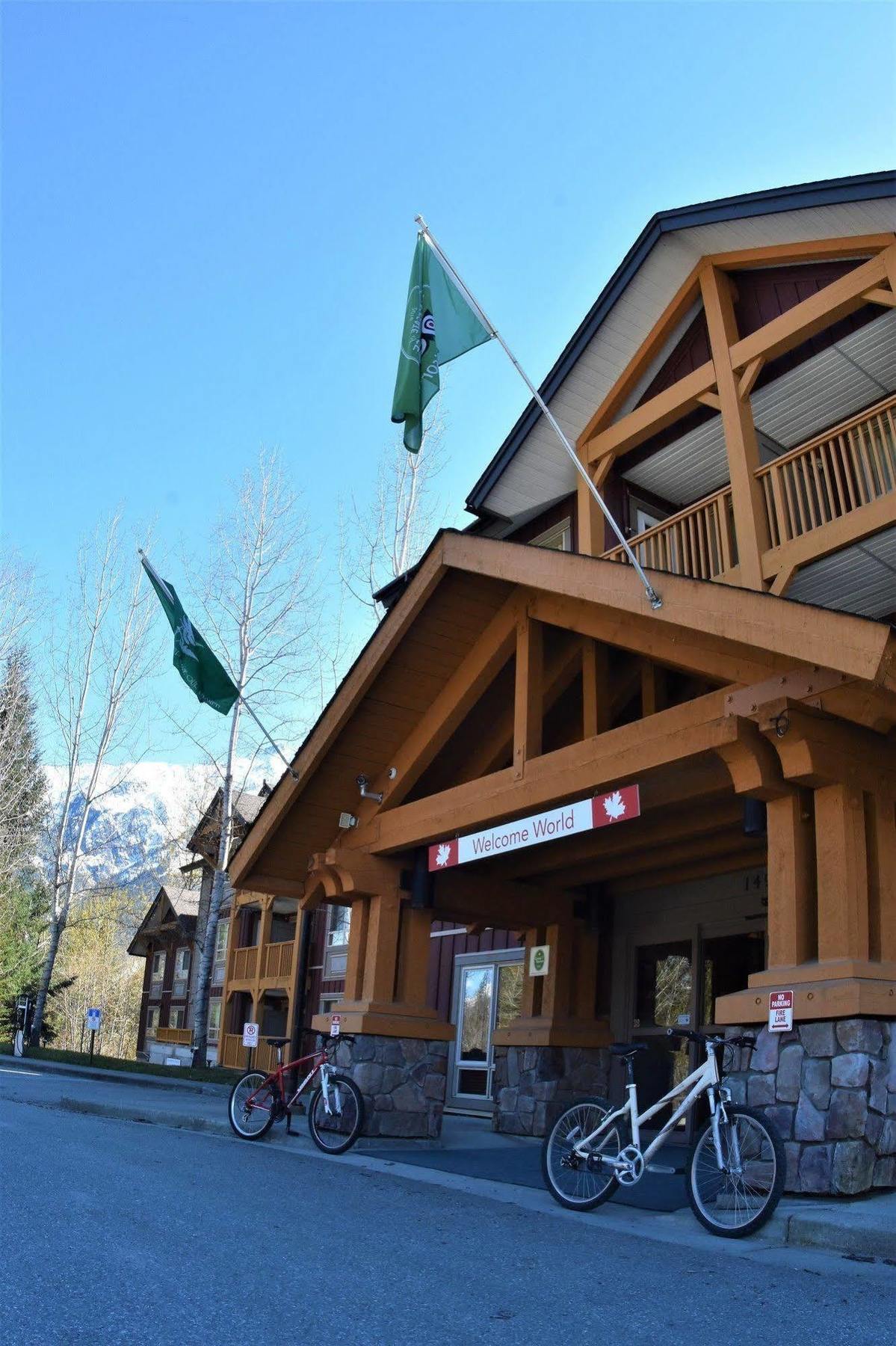 Pemberton Valley Lodge Esterno foto