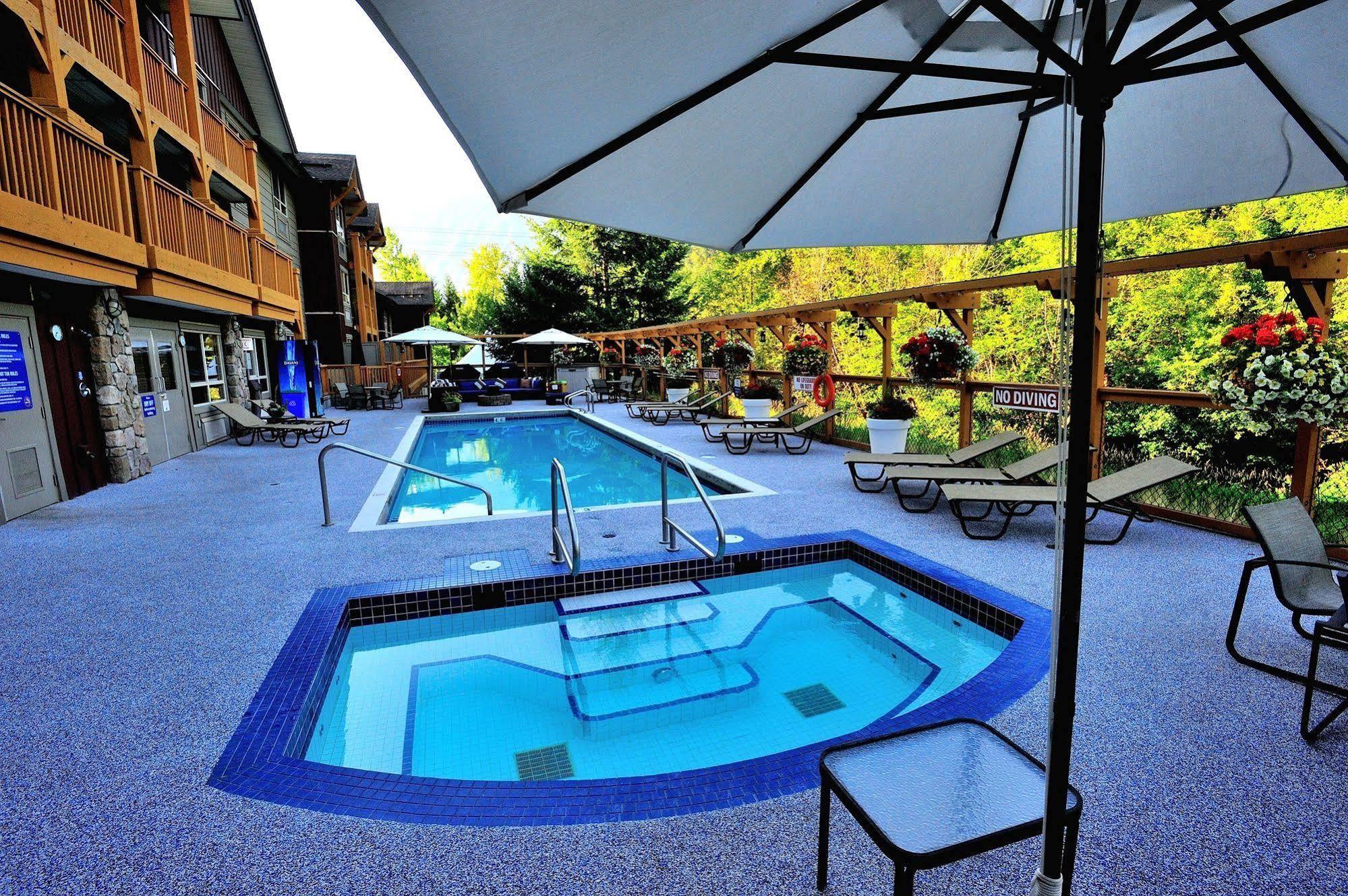 Pemberton Valley Lodge Esterno foto