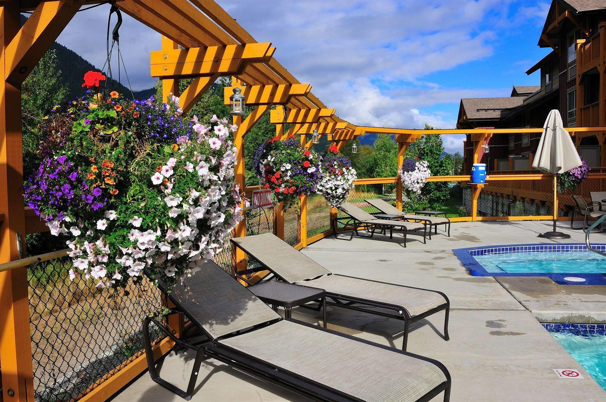 Pemberton Valley Lodge Esterno foto